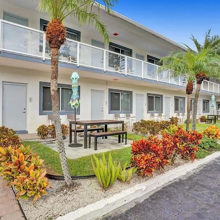 Waves Beach Town Cozy Studio Apartment Pompano Beach Buitenkant foto